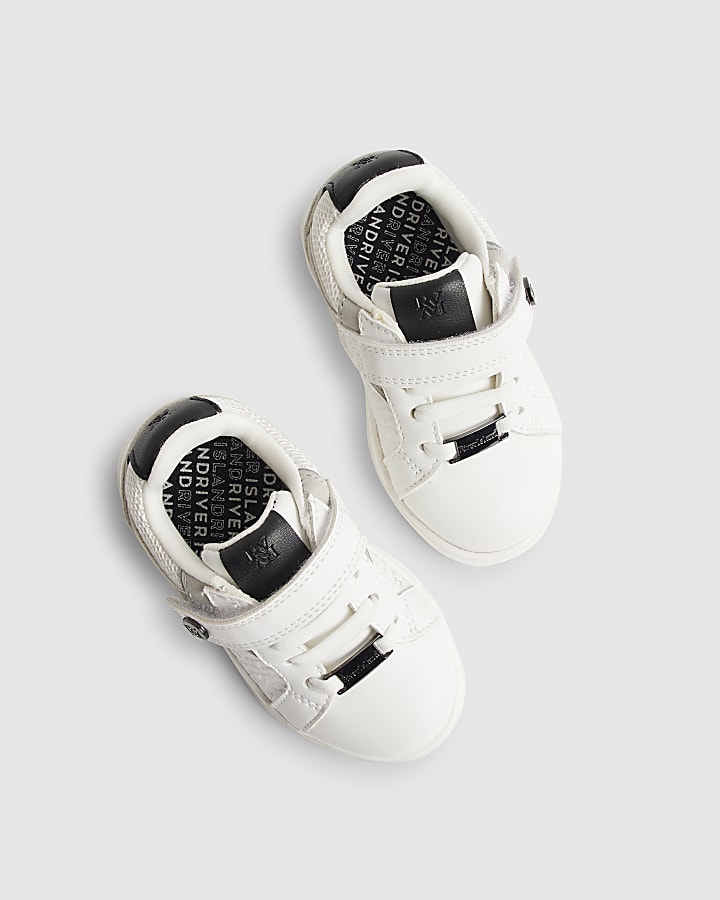 Mini Boys White RI Embossed Trainers