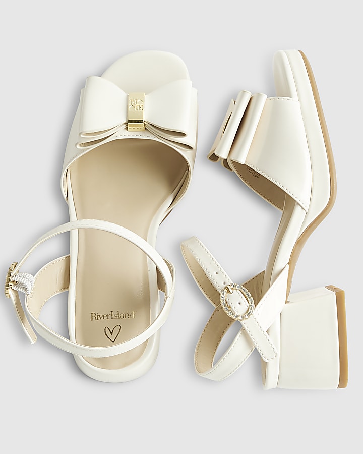Girls Cream Patent Bow Heeled Sandals