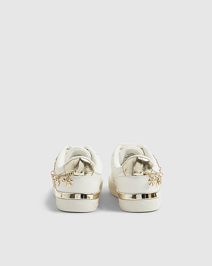 Girls White Quilted Charm Plimsole