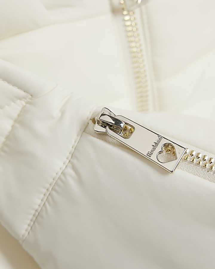 Girls Cream Gillet With Crossbody Bag Set