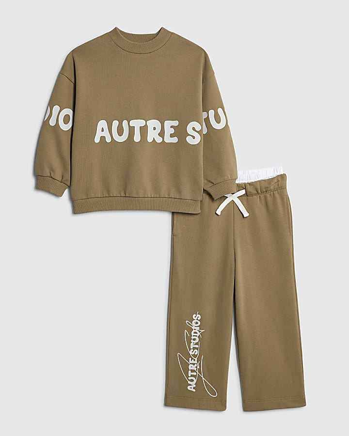 Mini Boys Stone Auture Studios Set
