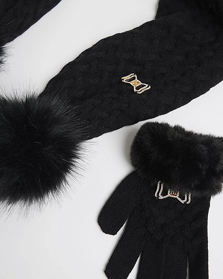 Girls Black Beanie hat and scarf set