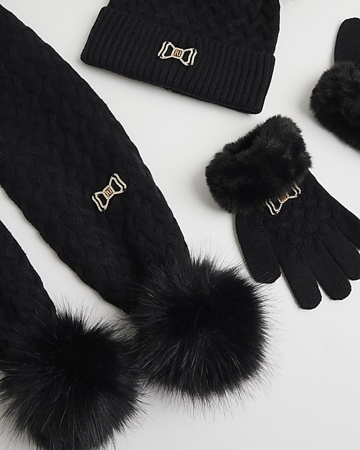 Girls Black Beanie hat and scarf set