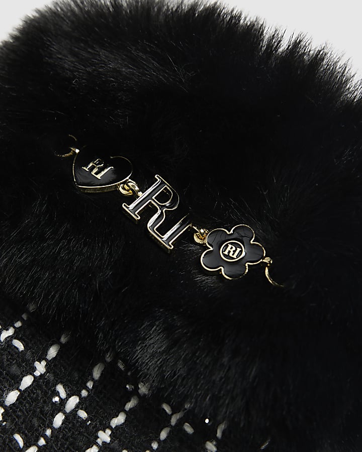 Girls Black Boucle Gloves