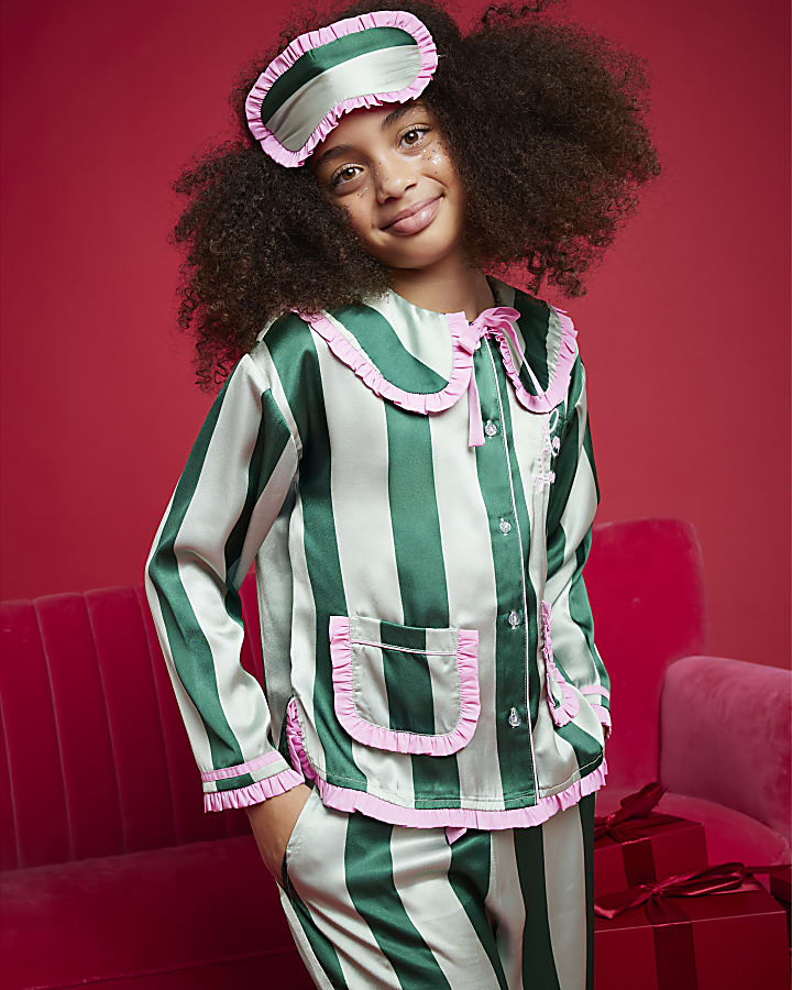 Nephthys Girls Green Stripe Satin Pyjama Set