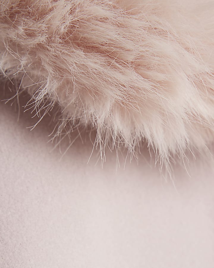 Mini Girls Pink Faux Fur Cape
