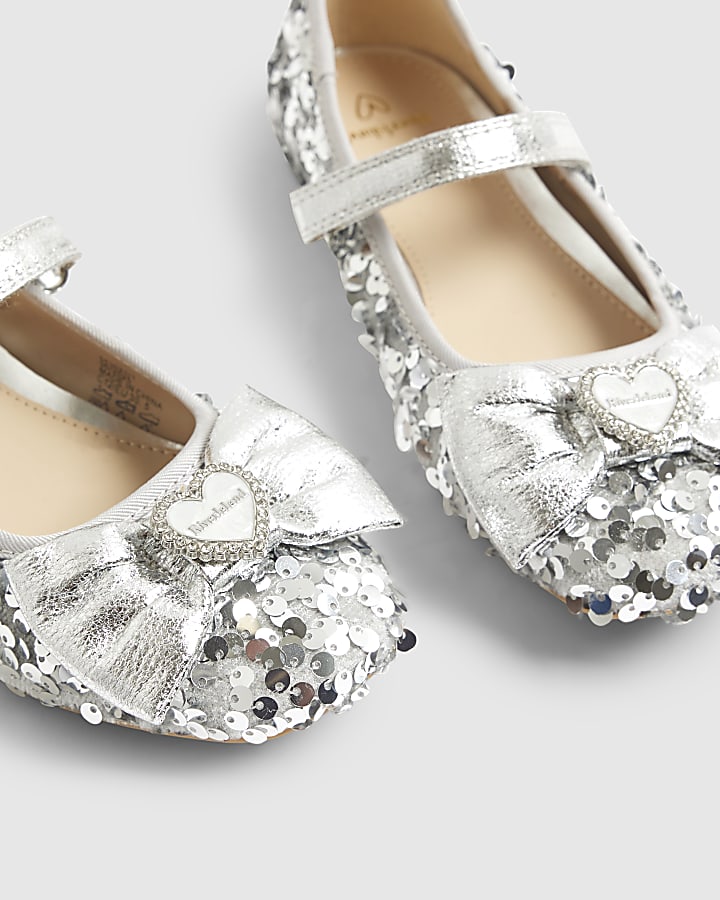 Girls Silver Sequin Ballet Pumps