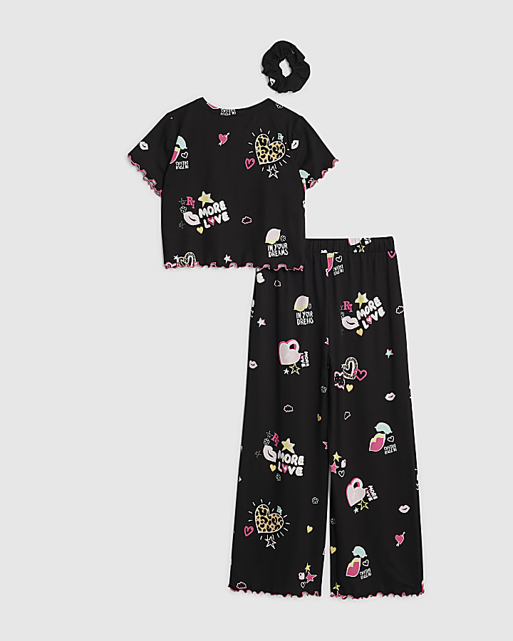 Girls Black Graffiti Print Pyjamas Set