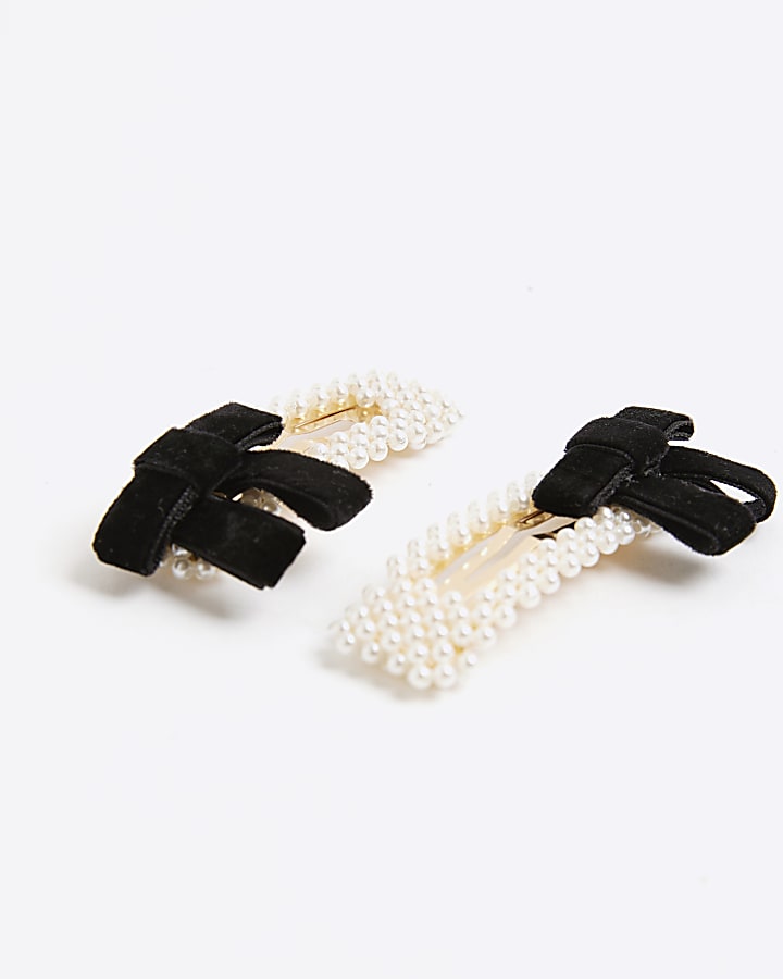 White Pearl And Bow Hair Clips