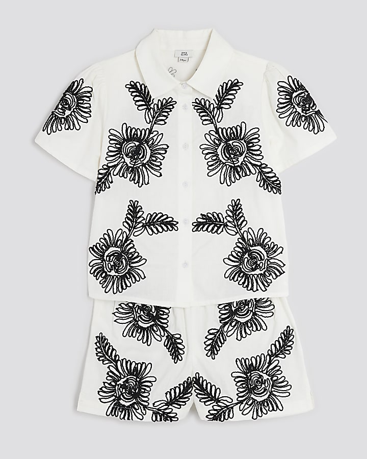 Girls White Floral Shirt And Shorts Set