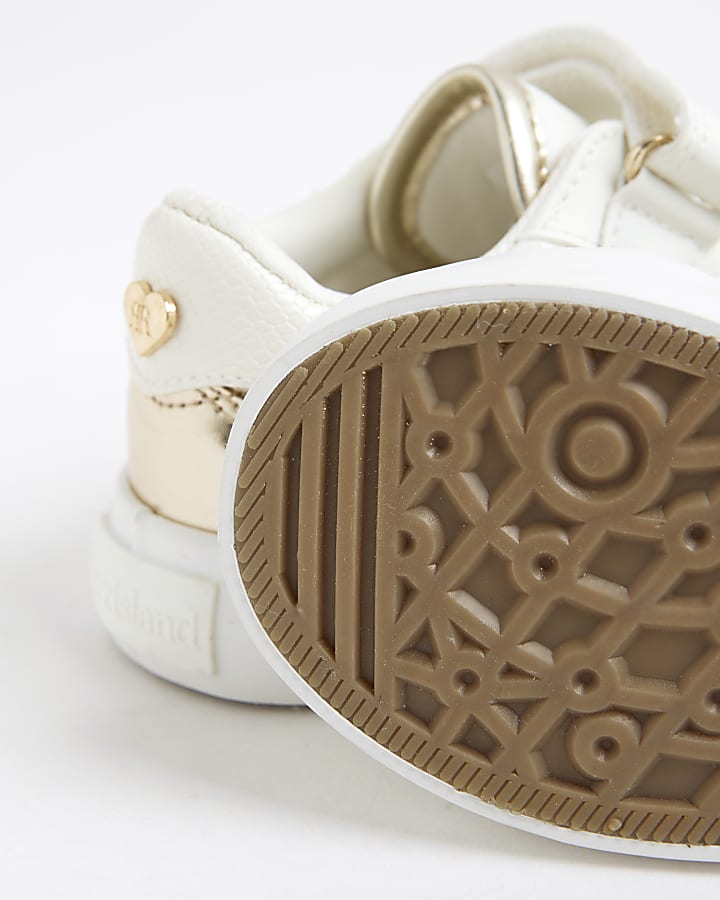 Mini Girls White Heart Embossed Trainers
