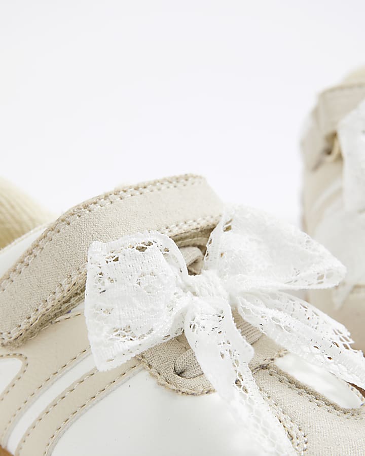 Mini Girls Beige Lace Bow Trainers