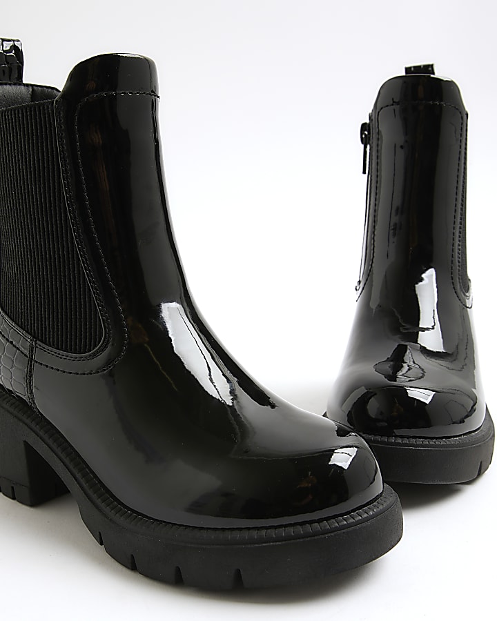 Girls Black Patent Heart Heeled Chelsea Boots