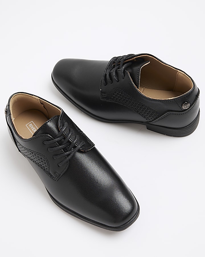 Boys Black Embossed Pointed Toe Shoes