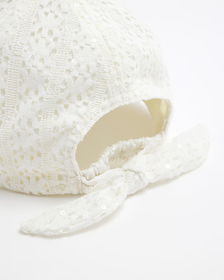 Girls Cream Lace Tie Back Cap