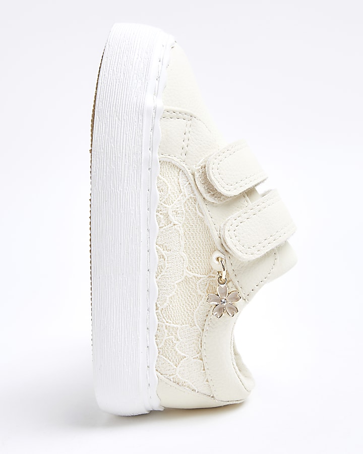 Mini Girls Cream Lace Velcro Trainers