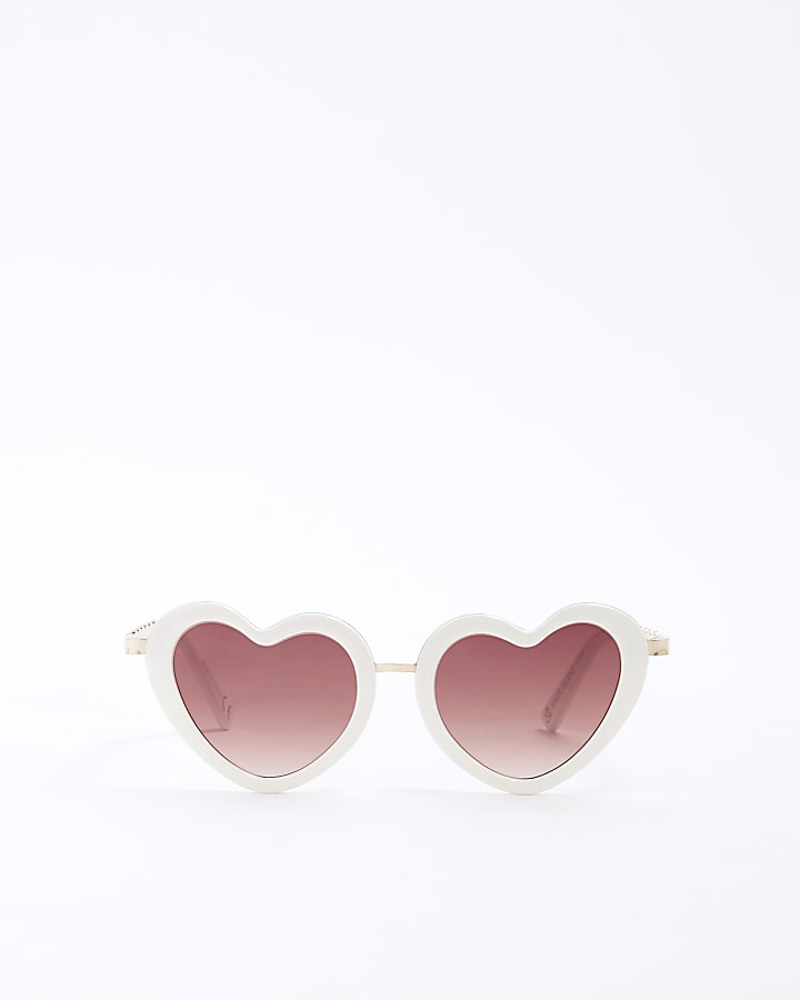 Girls White Heart & Pearl Chain Sunglasses