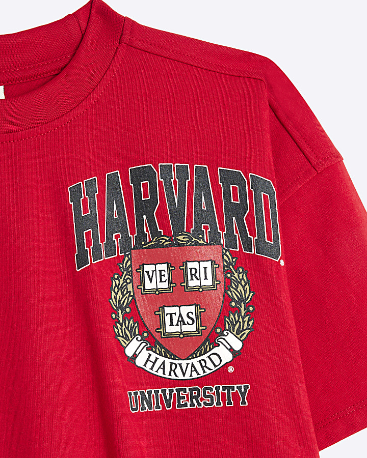 Red Harvard Back Graphic T-shirt