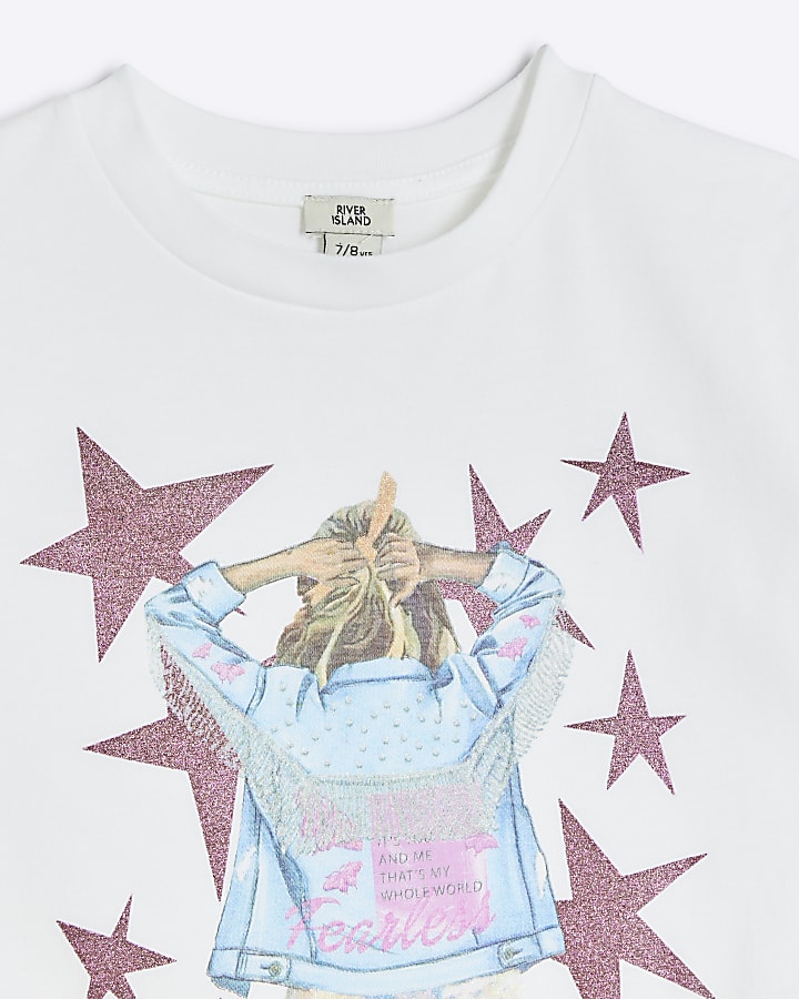 white graphic star t-shirt