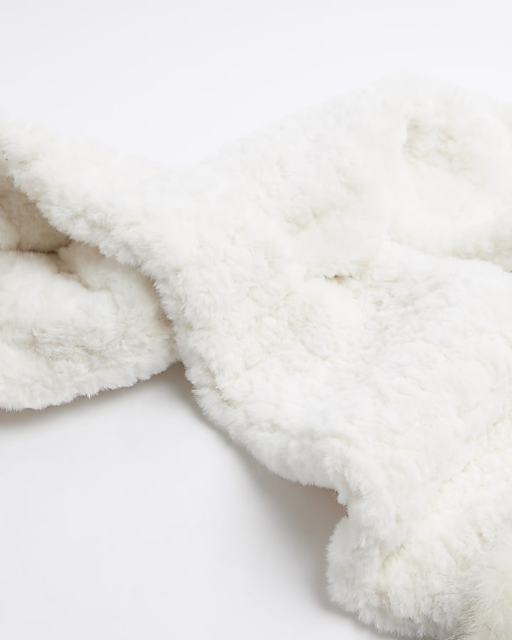 Girls Cream Faux Fur pom pom Scarf