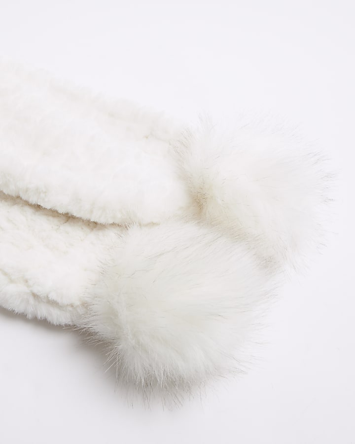 Girls Cream Faux Fur pom pom Scarf