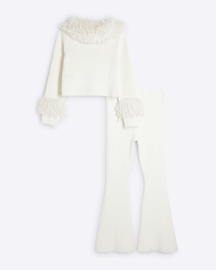 Cream Feather Cardigan And Bottoms Set