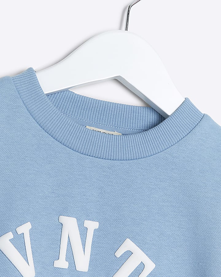 Mini boys blue embossed graphic sweatshirt