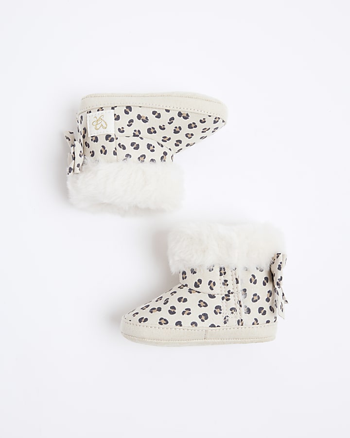 Baby girls beige leopard print bow booties