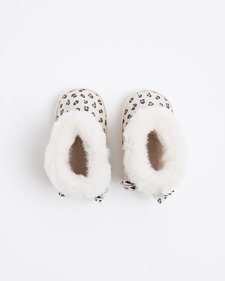 Baby girls beige leopard print bow booties