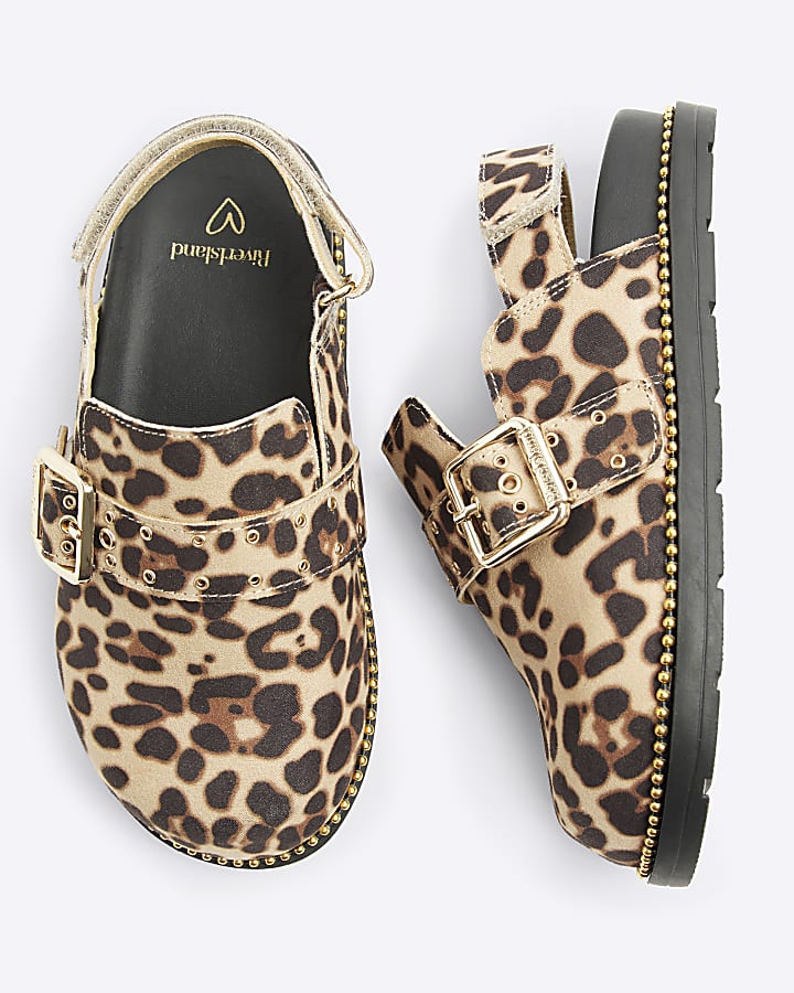 Girls brown leopard buckle clog shoes