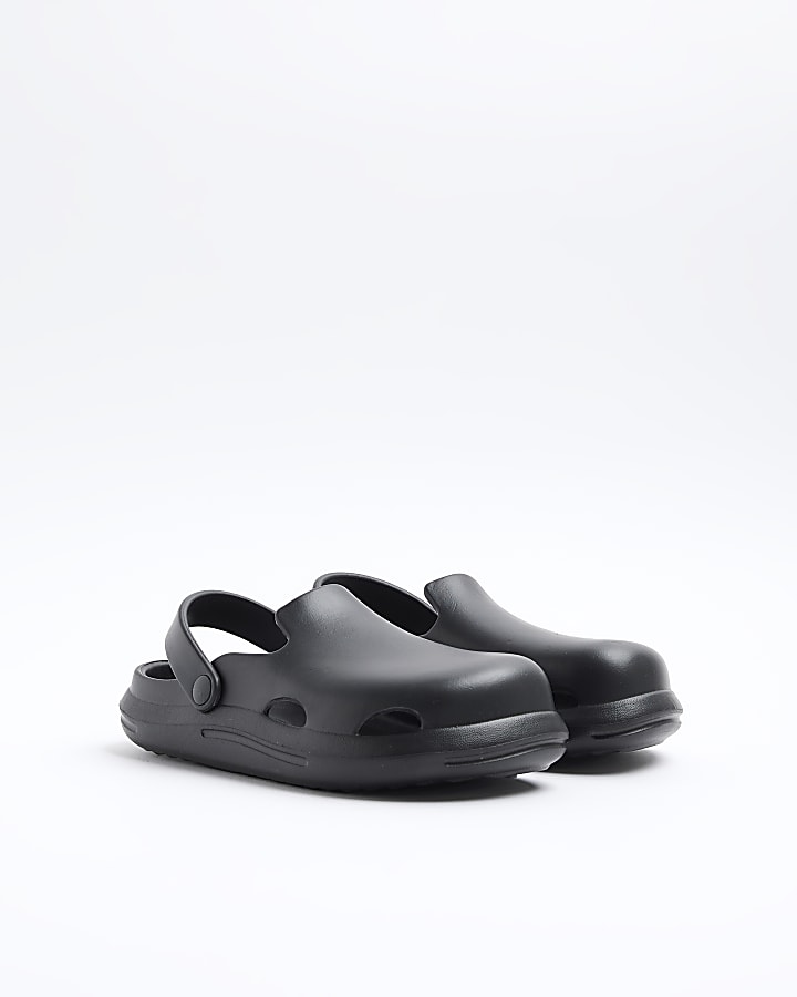 Boys black moulded sliders