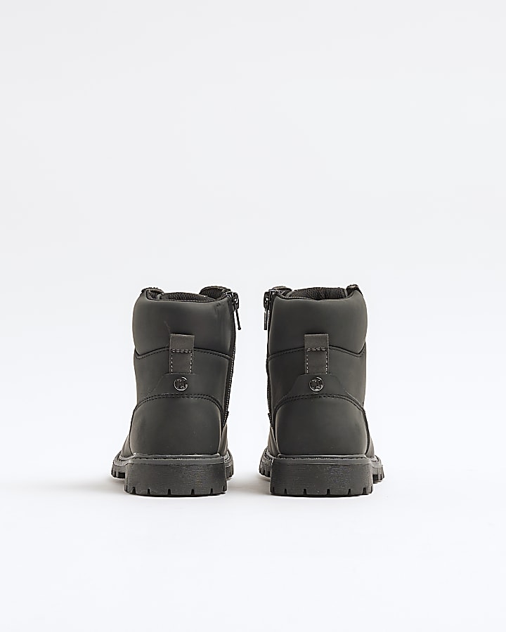 Boys Black worker boots