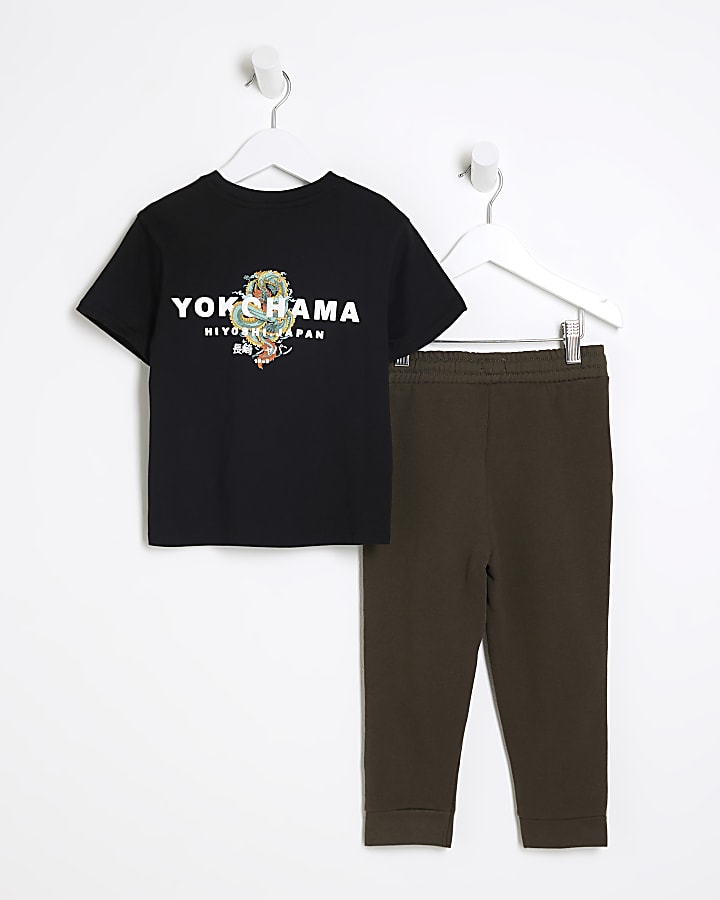 Mini boys black t-shirt and joggers set