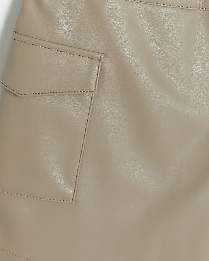 Girls Cream faux leather skort