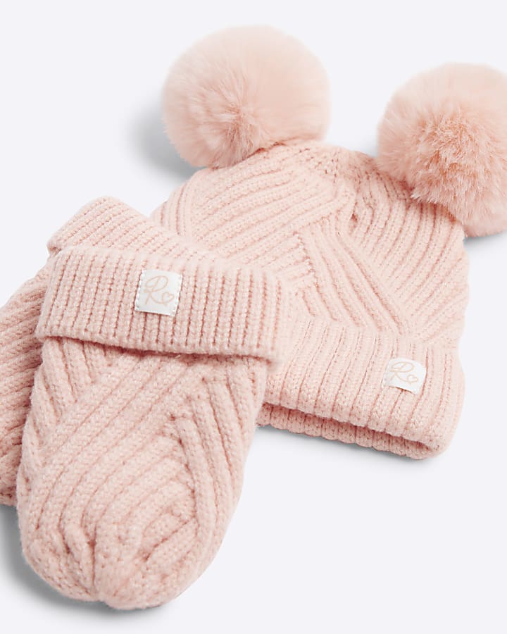 Baby girls pink beanie and mittens set