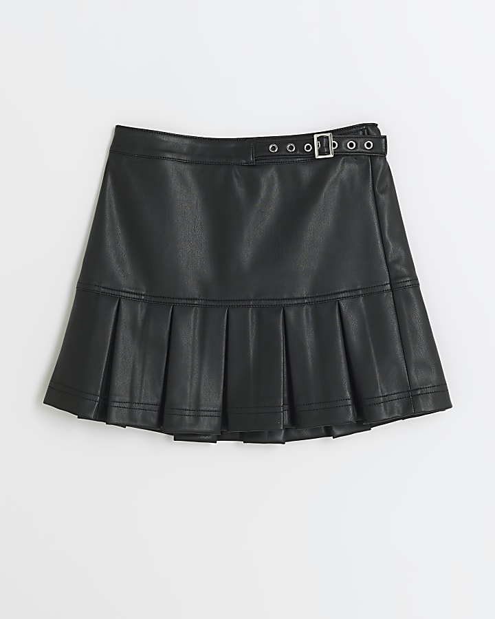 Girls Black Faux Leather Buckle Pleated Skirt