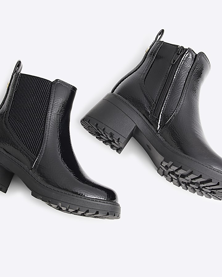 Girls black patent heeled Chelsea boots