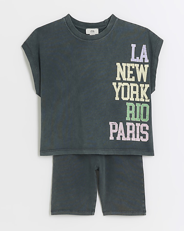 Girls grey t-shirt and cycling shorts set