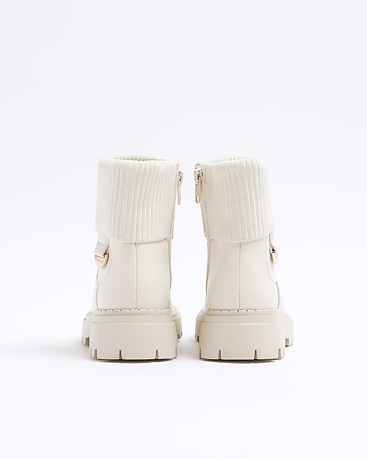 Girls cream roll knit detail boots