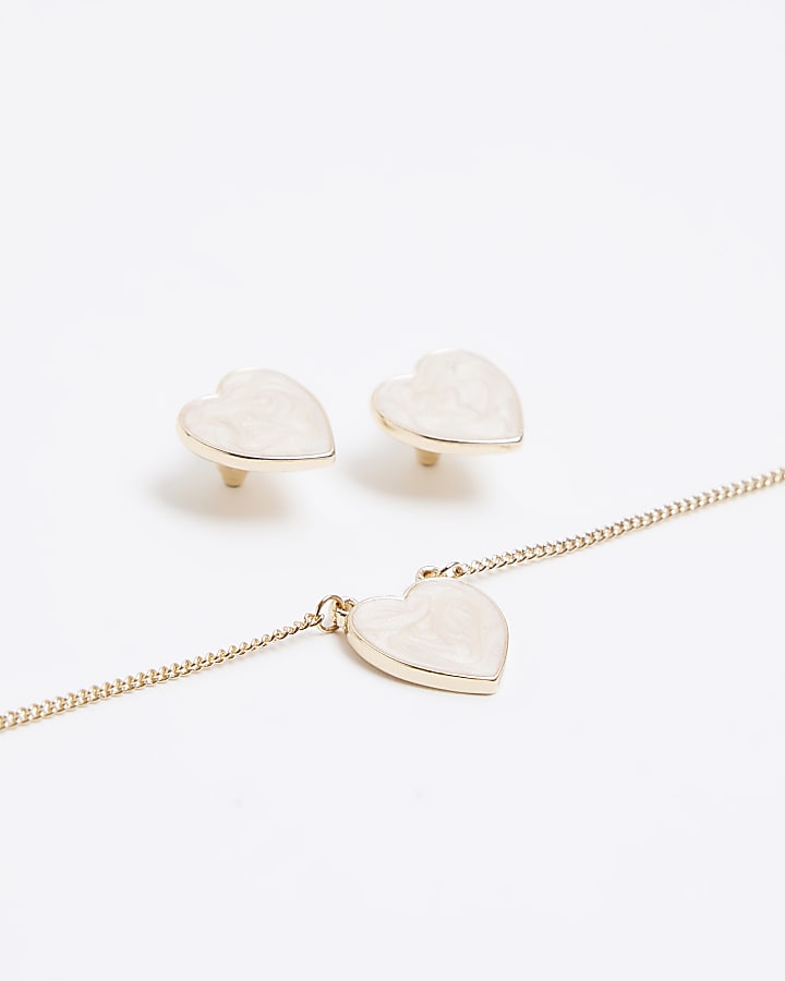 Gold colour heart pendent necklace