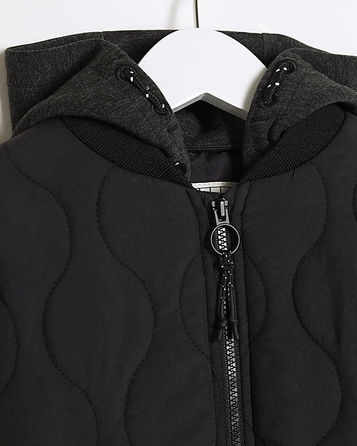 Mini boys black quilted hooded jacket