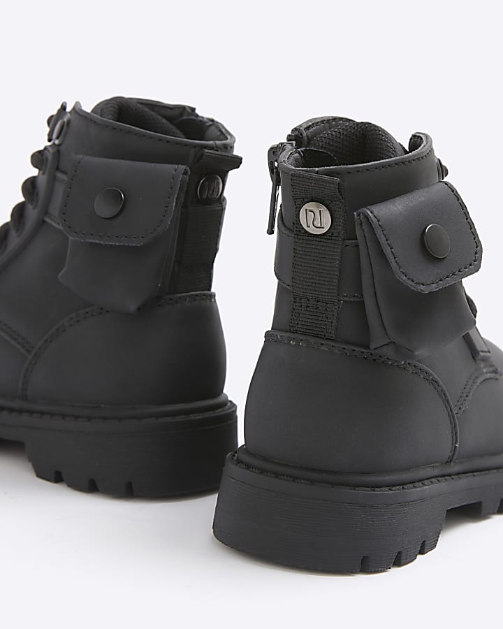 Mini boys black pocket boots