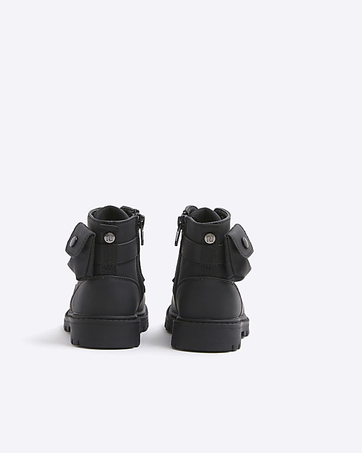 Mini boys black pocket boots