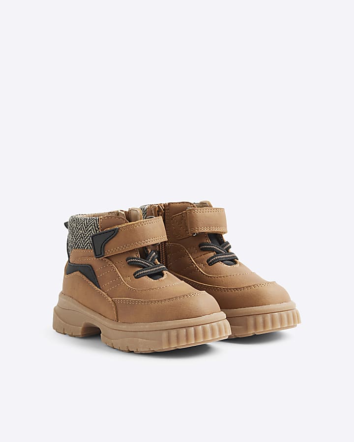 Mini boys brown hiker high top boots