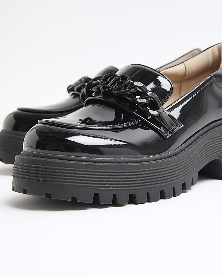 Girls black patent chain heeled loafers