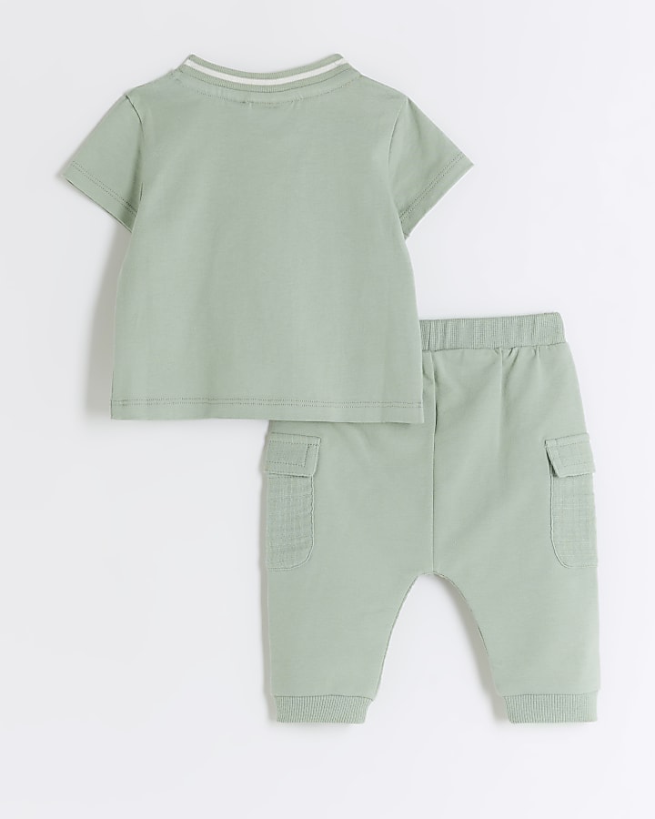 Baby boys green t-shirt and joggers set