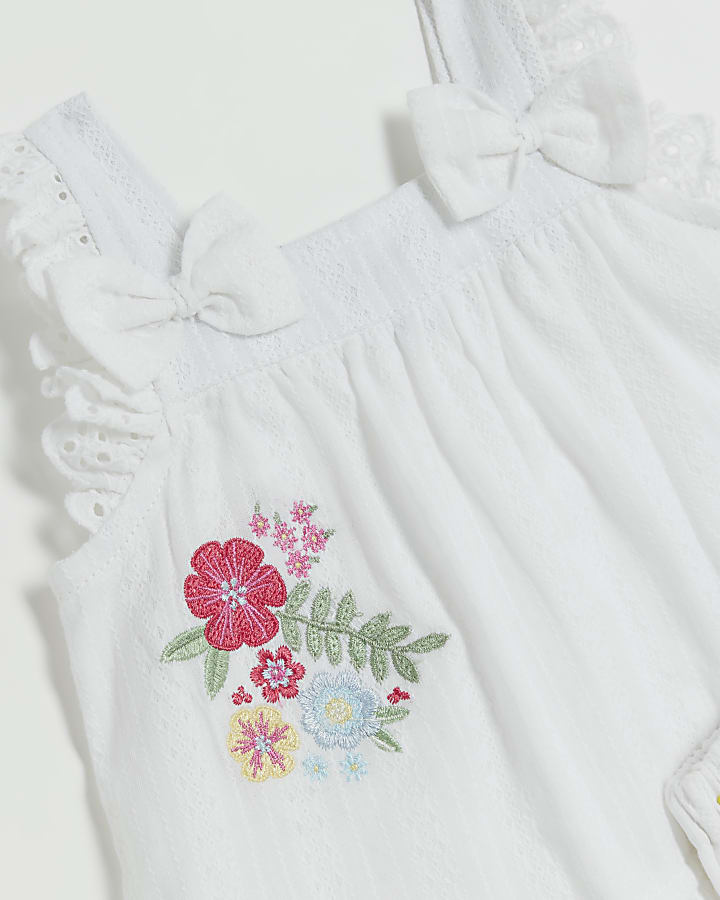 Baby girls white embroidered top and bloomers