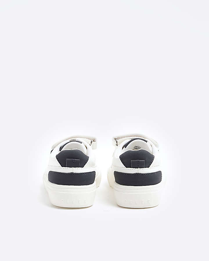 Mini boys white monochrome trainers