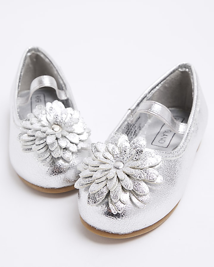 Mini girls silver flower ballet pumps