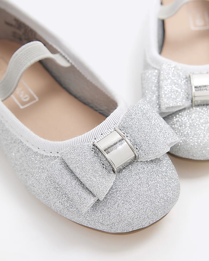 Mini girls silver glitter bow ballet pumps